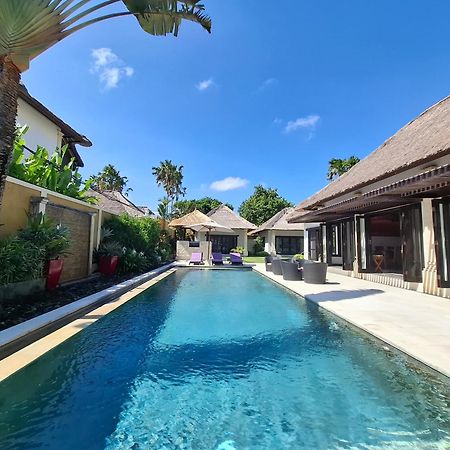 Villa Bugis Seminyak Ngoại thất bức ảnh