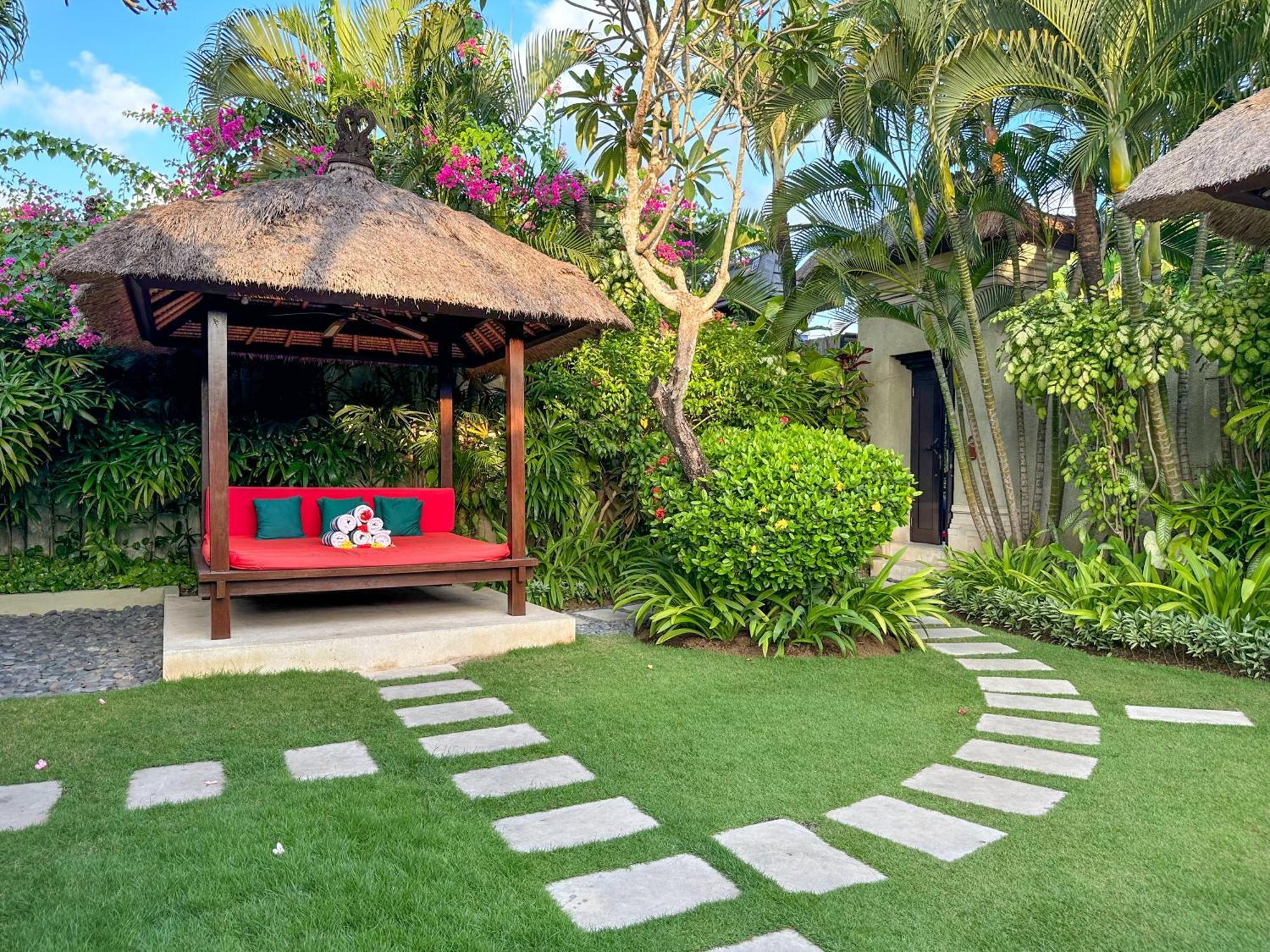Villa Bugis Seminyak Ngoại thất bức ảnh